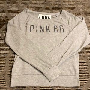 Victoria’s Secret PINK lightweight sweatshirt